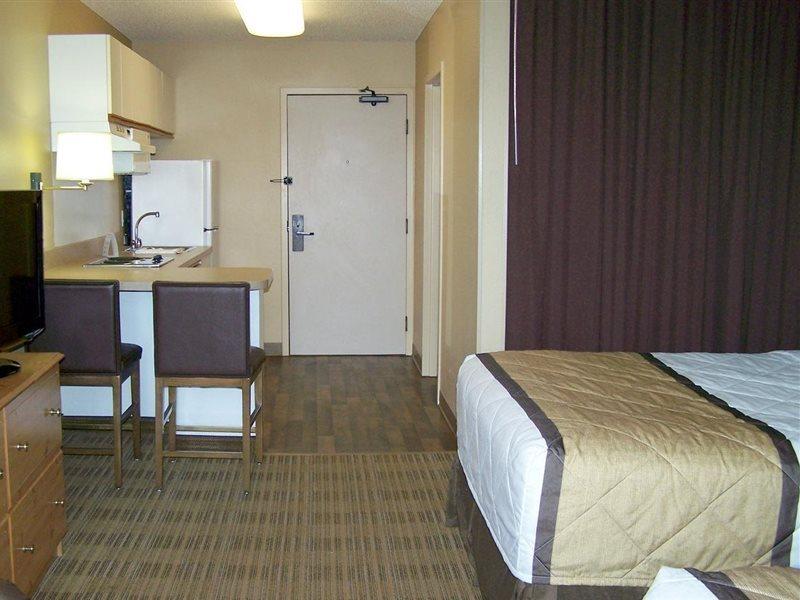 Extended Stay America Suites - Houston - Galleria - Uptown Exterior photo
