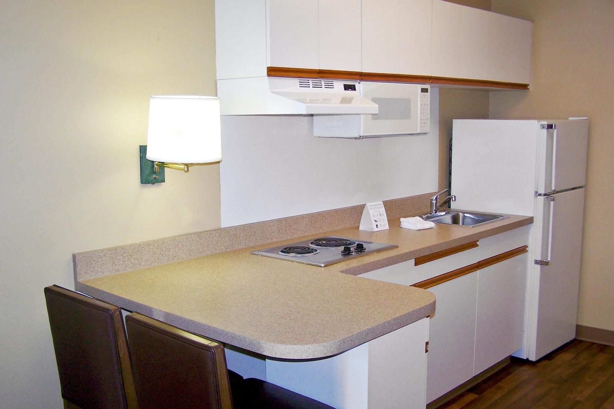 Extended Stay America Suites - Houston - Galleria - Uptown Exterior photo