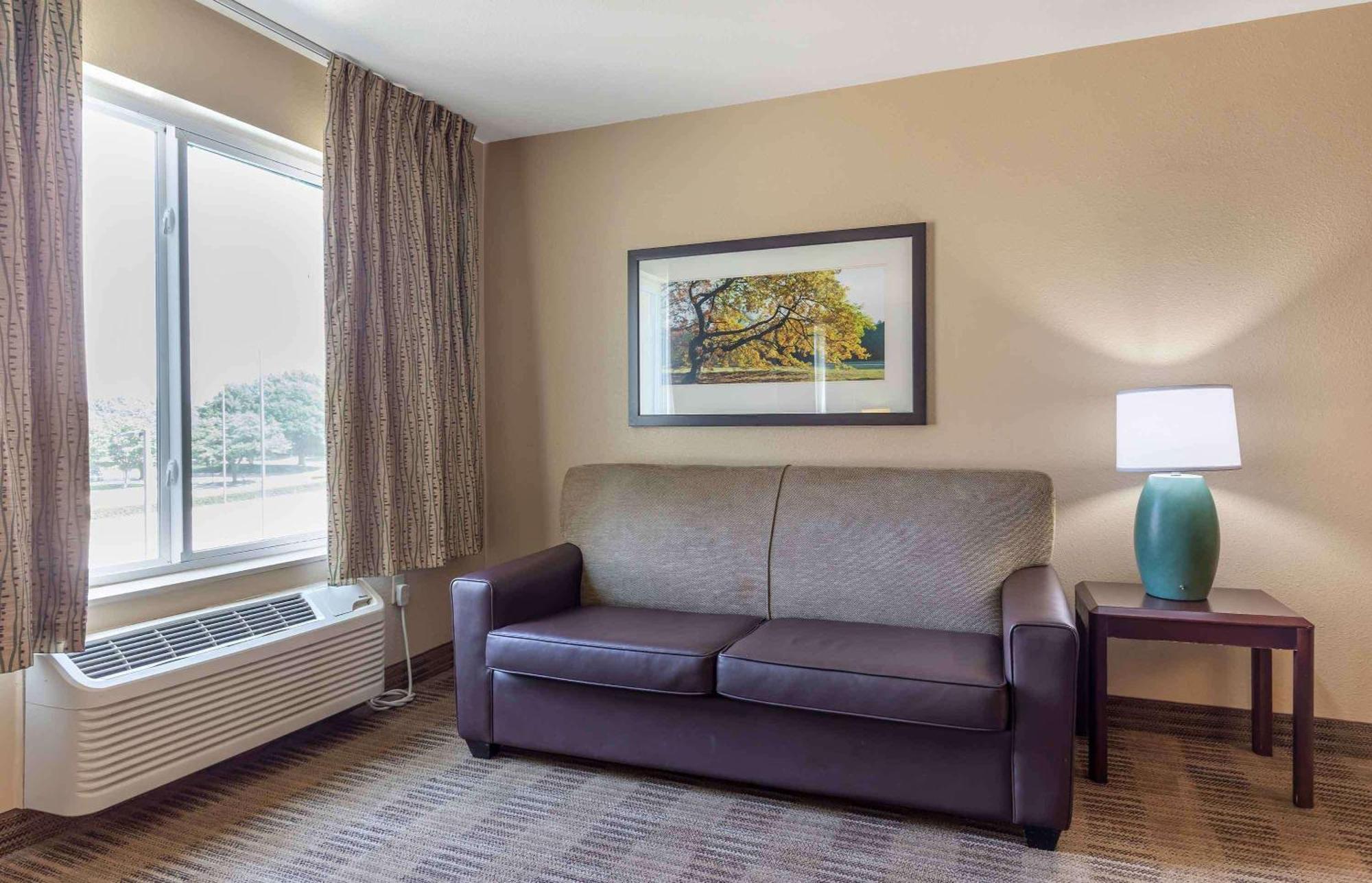 Extended Stay America Suites - Houston - Galleria - Uptown Exterior photo