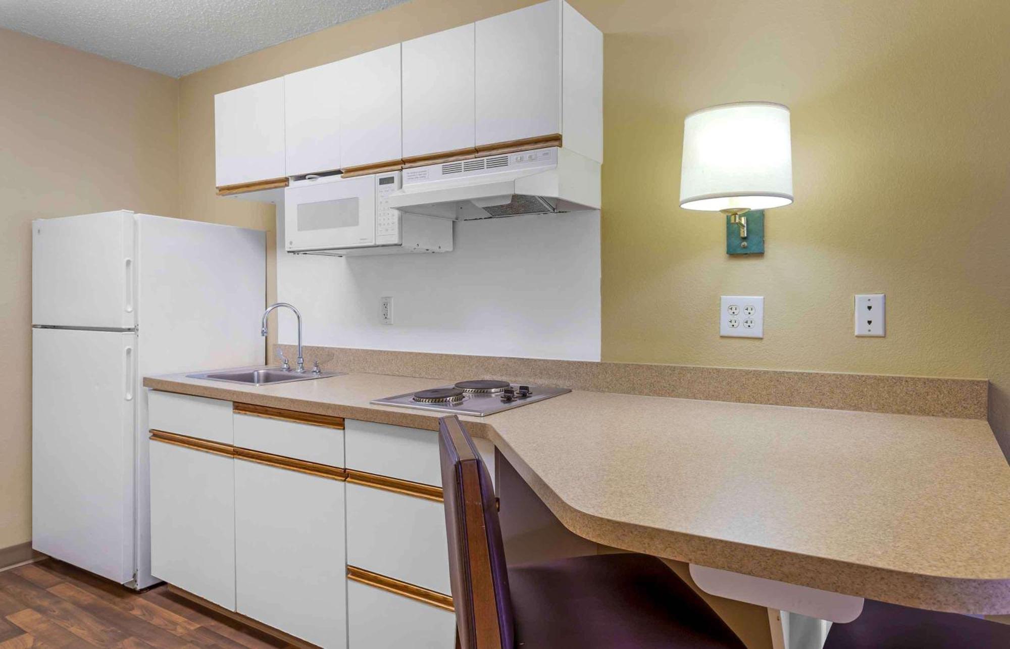 Extended Stay America Suites - Houston - Galleria - Uptown Exterior photo